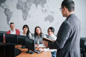 Bí Quyết Viết Hồ Sơ Đại Học Gây Ấn Tượng Ngay Lập Tức 7 cach gay an tuong hoi dong tuyen sinh 2